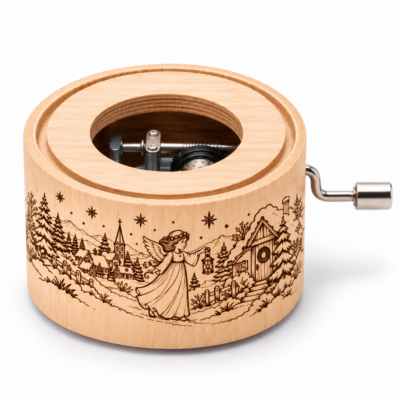 Klassische-Bambus-Spieluhr-mit-Wintergravur