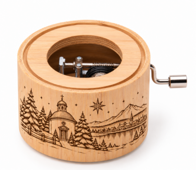 Bambus-Spieluhr-mit-Alpenlandschaft-2